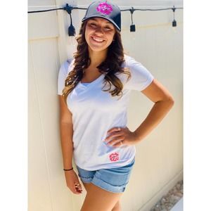 Caligirl Women's WhiteV-Neck Short Sleeve T-Shirt